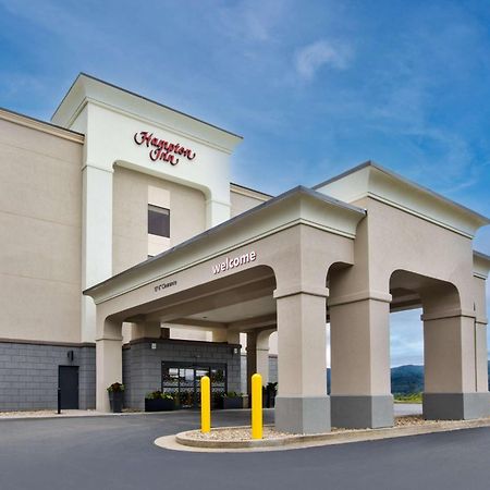 Hampton Inn Элкинс Экстерьер фото